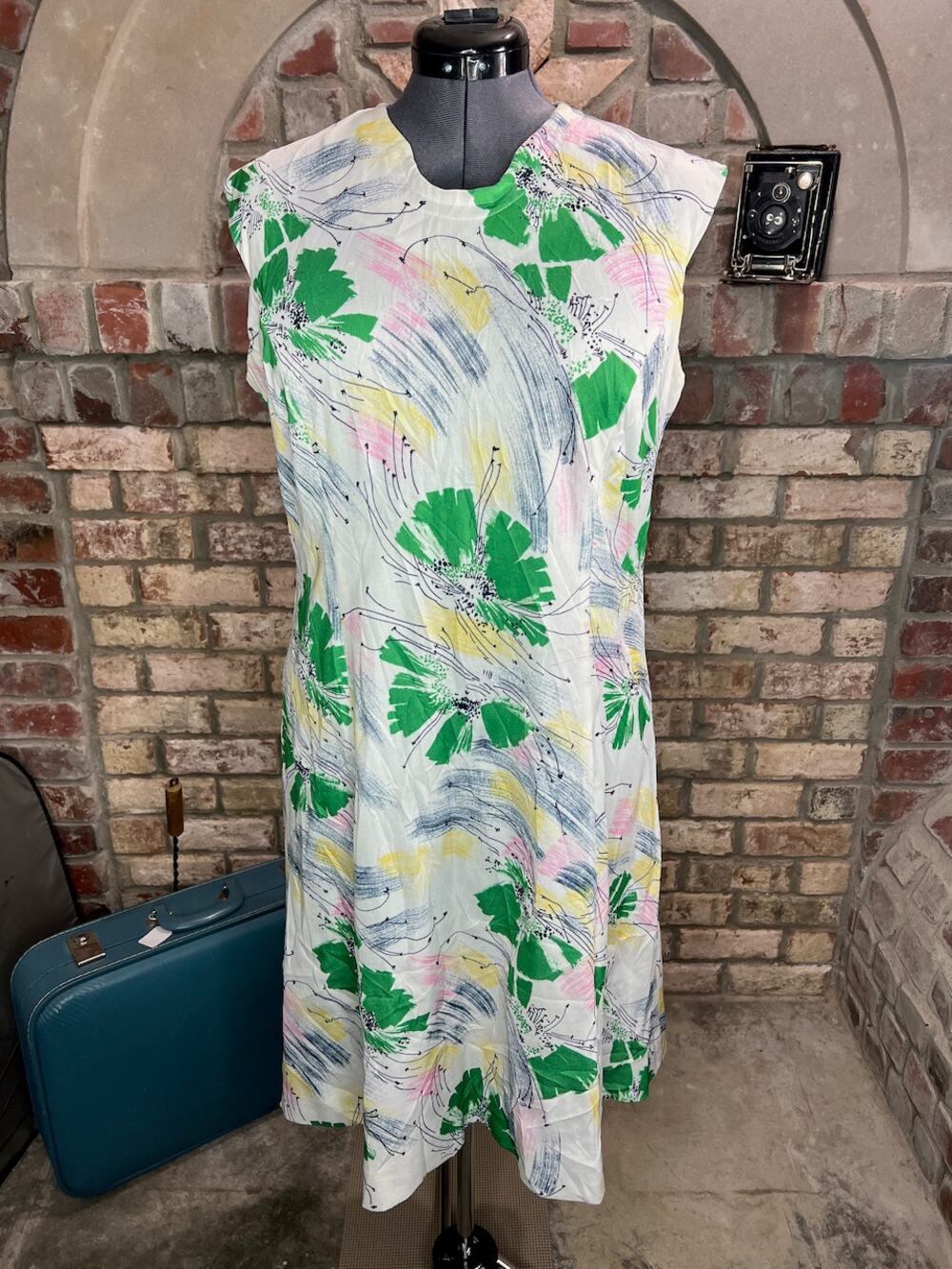 shift dress mod 1960's abstract floral metal zipper green pink yellow